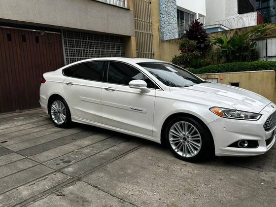 FORD FUSION 2.0 TITANIUM AWD 16V GASOLINA 4P AUTOMÁTICO
